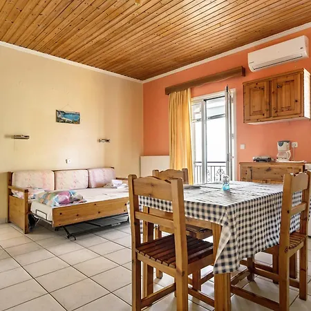 Lefkothea Apartment *