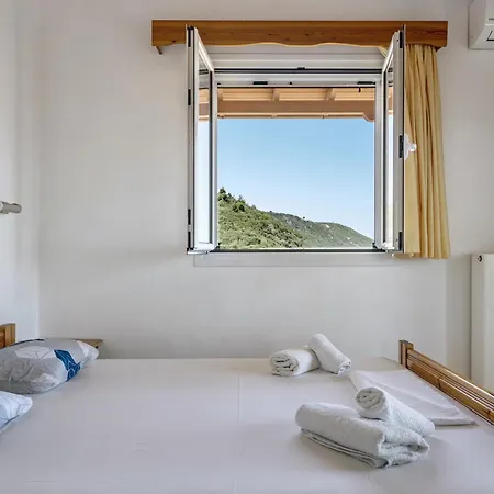 Apartment Lefkothea Frinion