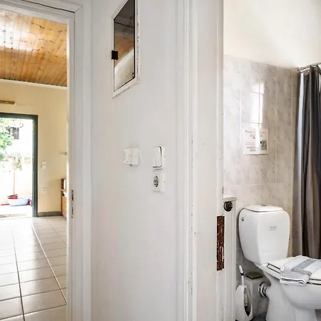 Lefkothea Apartment *